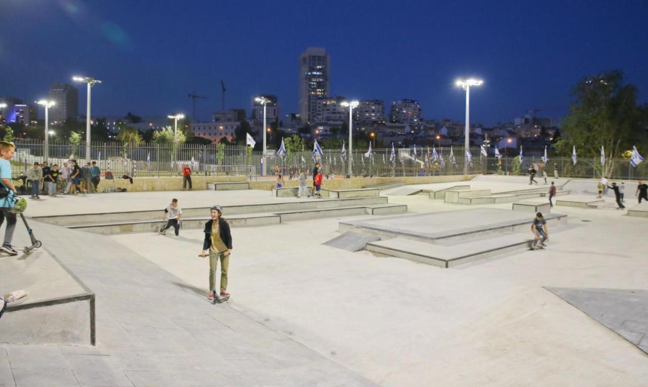 The Central And Quiet Place In Nachlaot-Rehavia Jerusalem Exterior photo